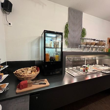 Globotel Hotel Garbsen Bagian luar foto