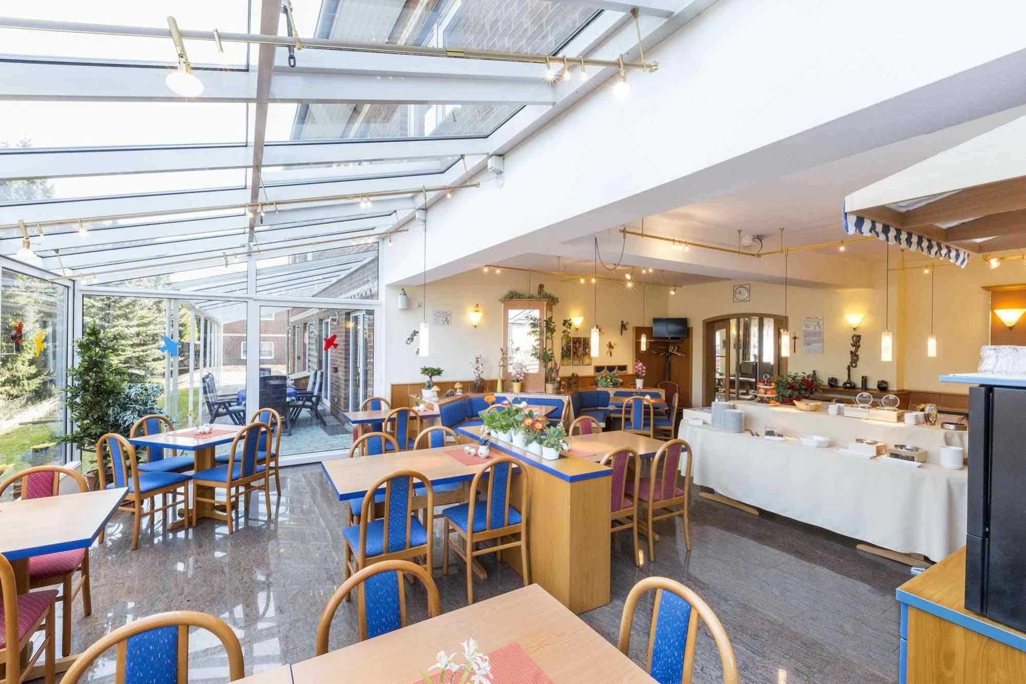 Globotel Hotel Garbsen Bagian luar foto